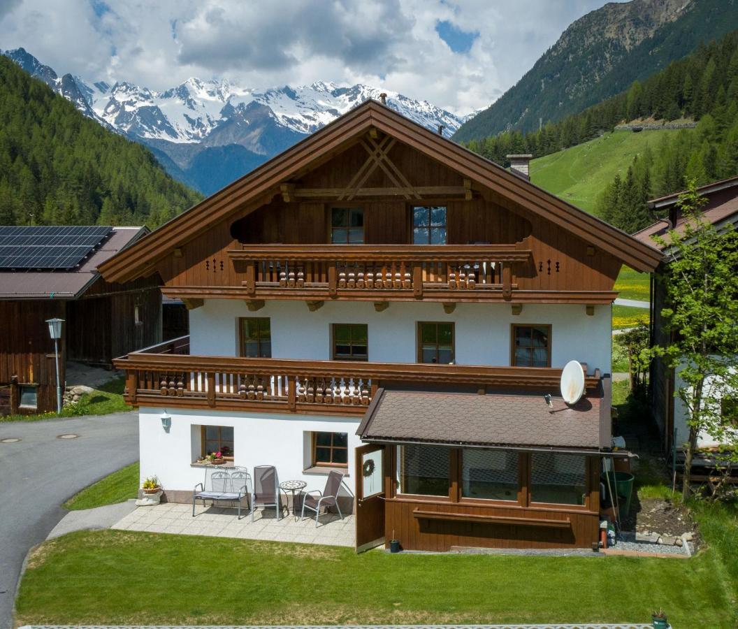 Julach Haus Apartment Längenfeld Esterno foto